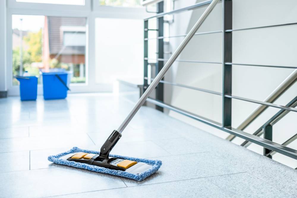 Nettoyage après chantier près de Astis